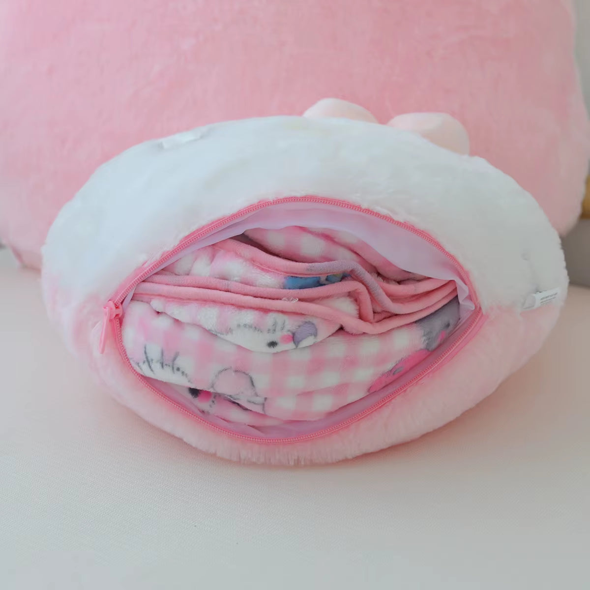 Big Size Hello Kitty Plush Toys Sanrio Anime Peripherals Hello Kitty Blanket KT Cat Stuffed Dolls Hello Kitty Xmas Gift for Kid