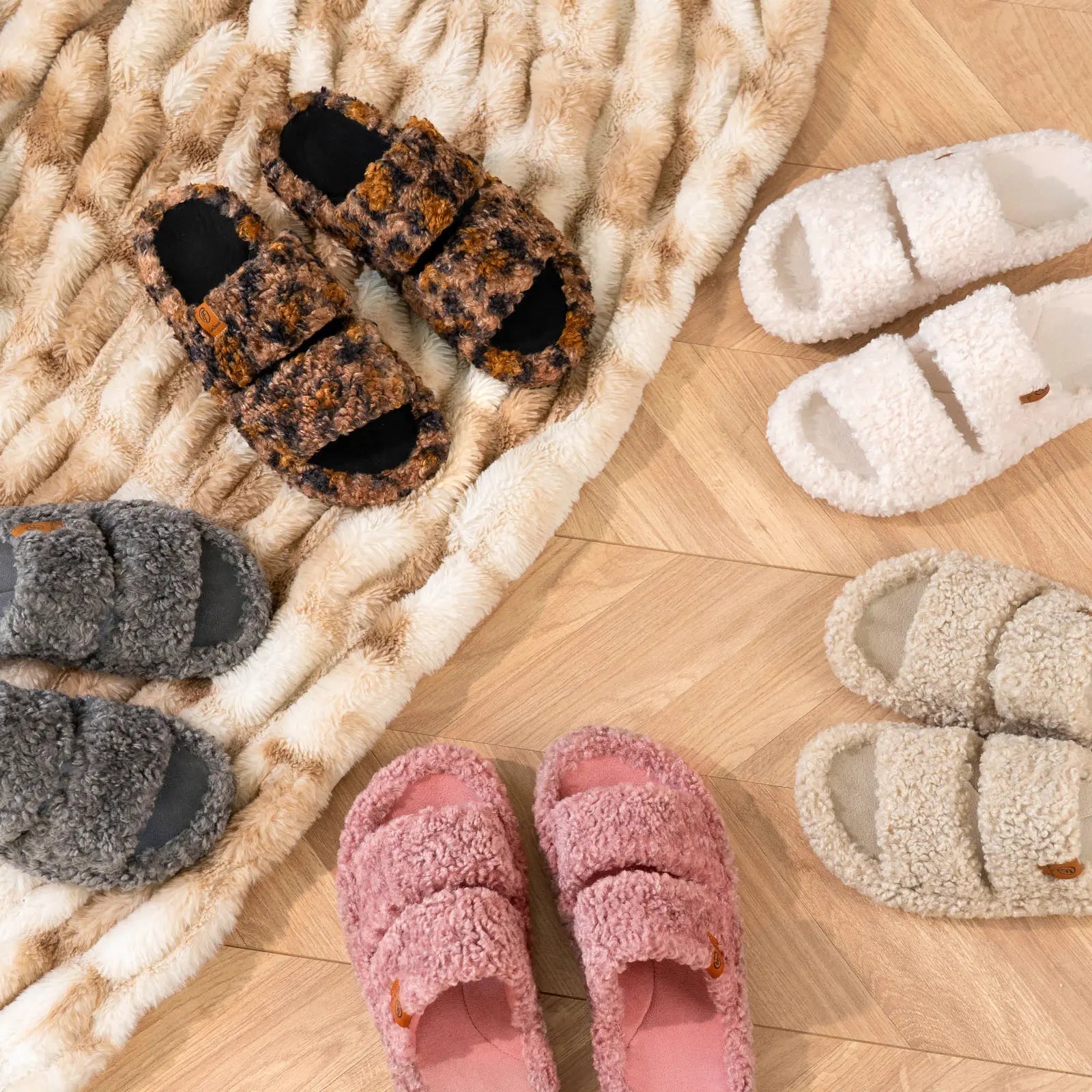 Everfoams Women'S Fuzzy Open-Toe Slippers – Stylish Classic Slides with Soft Memory Foam, Non-Slip Rubber Sole, Perfect Cozy Footwear ,Girl Fur Flipflop Walking Shoes Fluffy Modern Sleeper Slip on Clog, Gifts for Mom, Summervibes, Mother'S Day Gift
