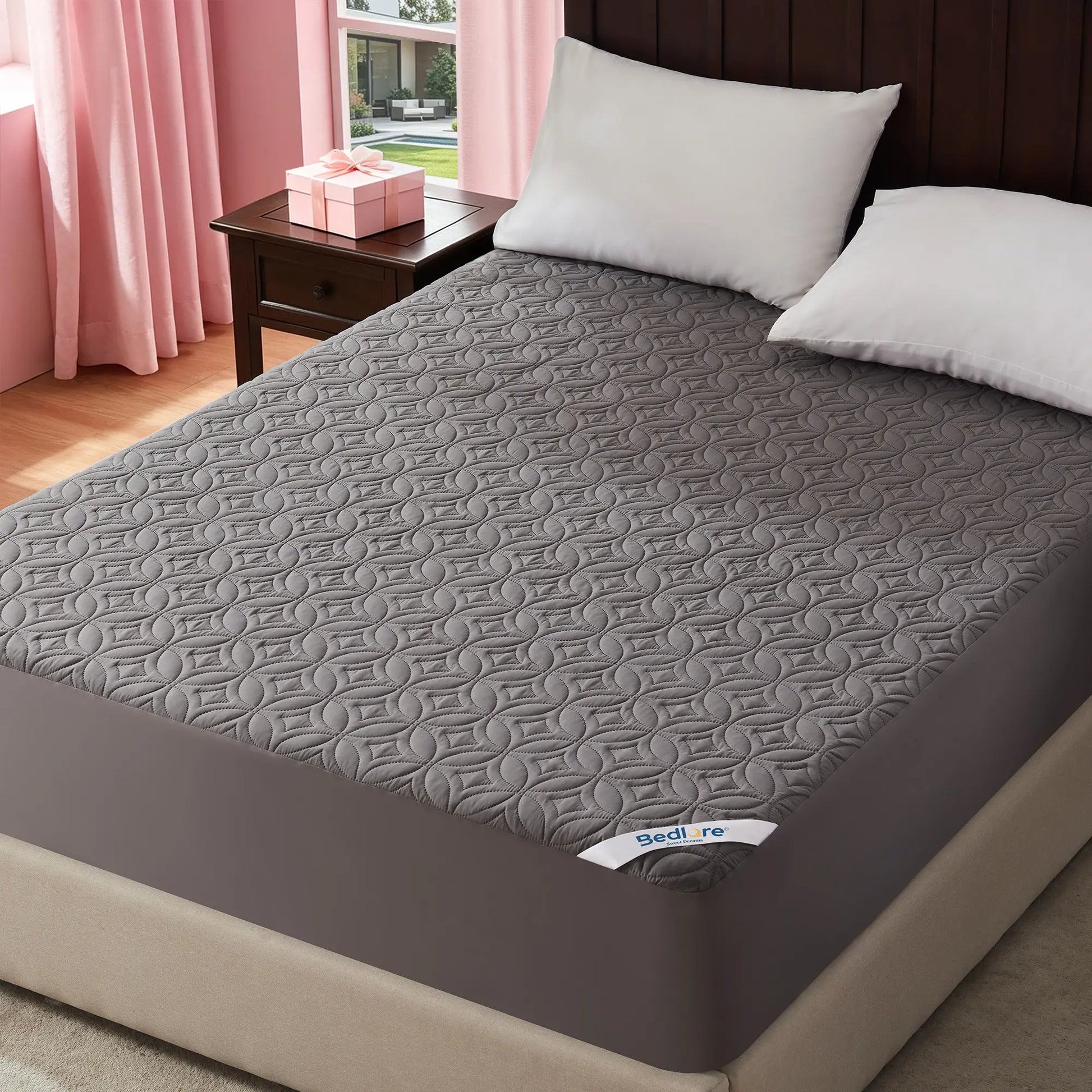 【Bedlore】Big Copper Coin Pattern Waterproof Mattress Protector, Soft & Dirt-Proof Fabric with Deep Pockets (Fits 6–18 Inches), Ideal for Bedroom, College Dorm & Hotel Use