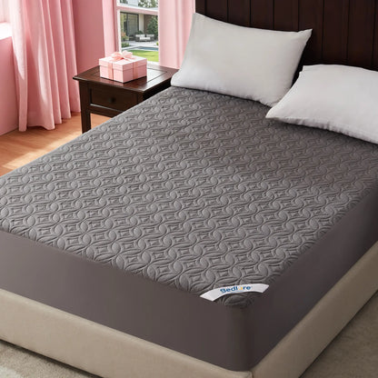 【Bedlore】Big Copper Coin Pattern Waterproof Mattress Protector, Soft & Dirt-Proof Fabric with Deep Pockets (Fits 6–18 Inches), Ideal for Bedroom, College Dorm & Hotel Use